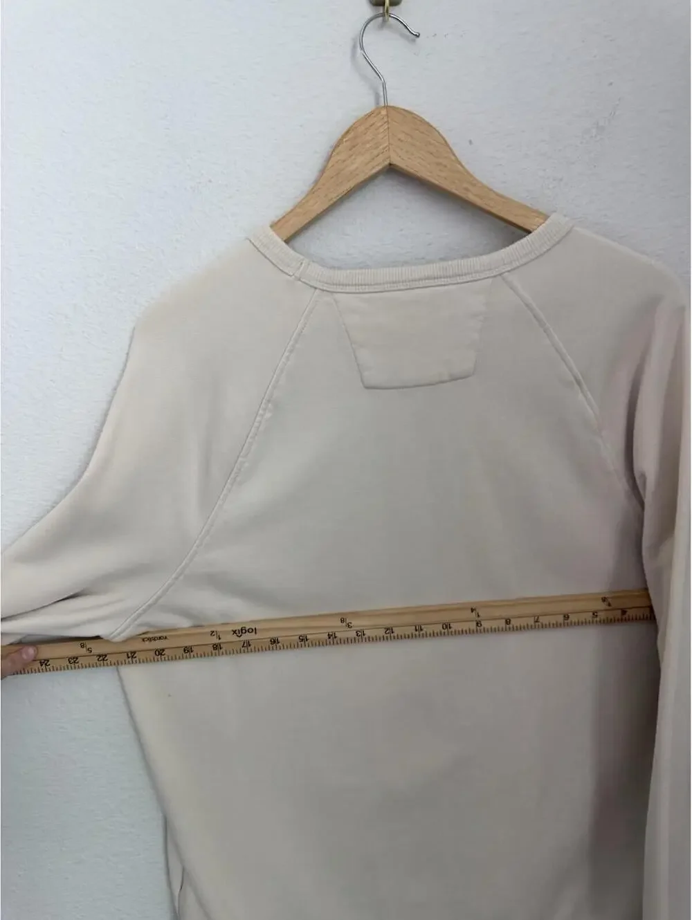 Banana Republic Men’s Sz L Lightweight Moose Crewneck Sweatshirt Cream